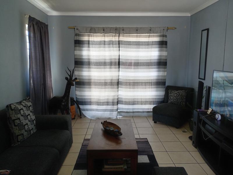 2 Bedroom Property for Sale in Gaylee Western Cape